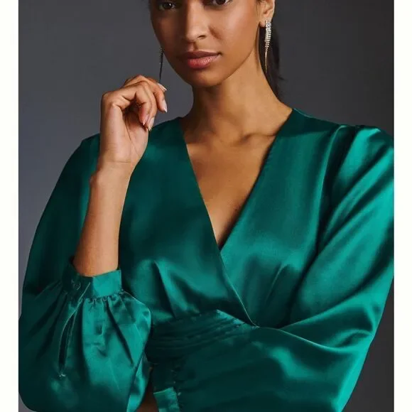 NWT Anthropologie Nikasha Embroidered Satin Dress Emerald Small #131 is  available for purchase on au PAY Market - Imported Goods Online Store  Co.Ltd. | au PAY Market - Online Shopping Site